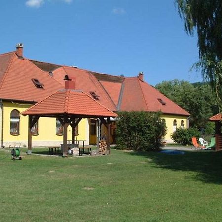 Kisecset-vendégház Esterno foto